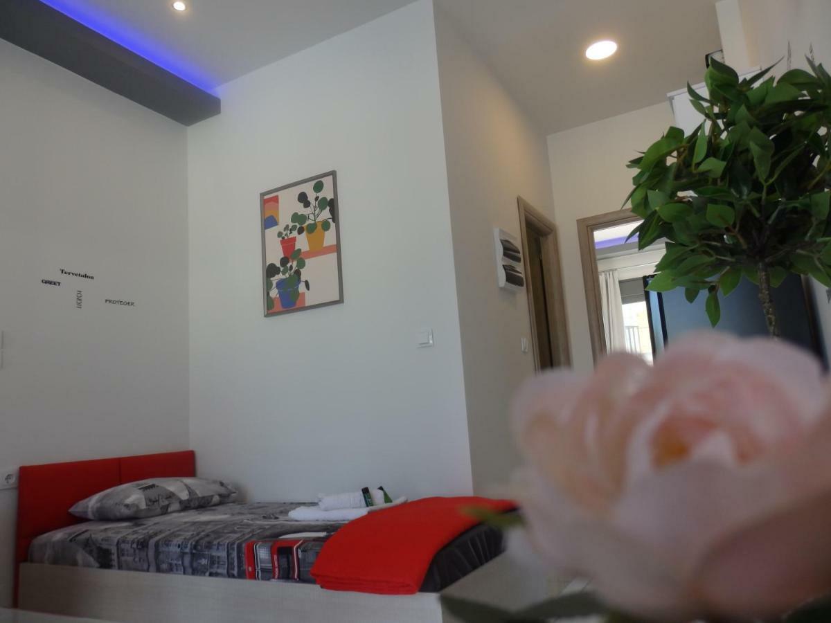 George Apartments Kallithea  Buitenkant foto